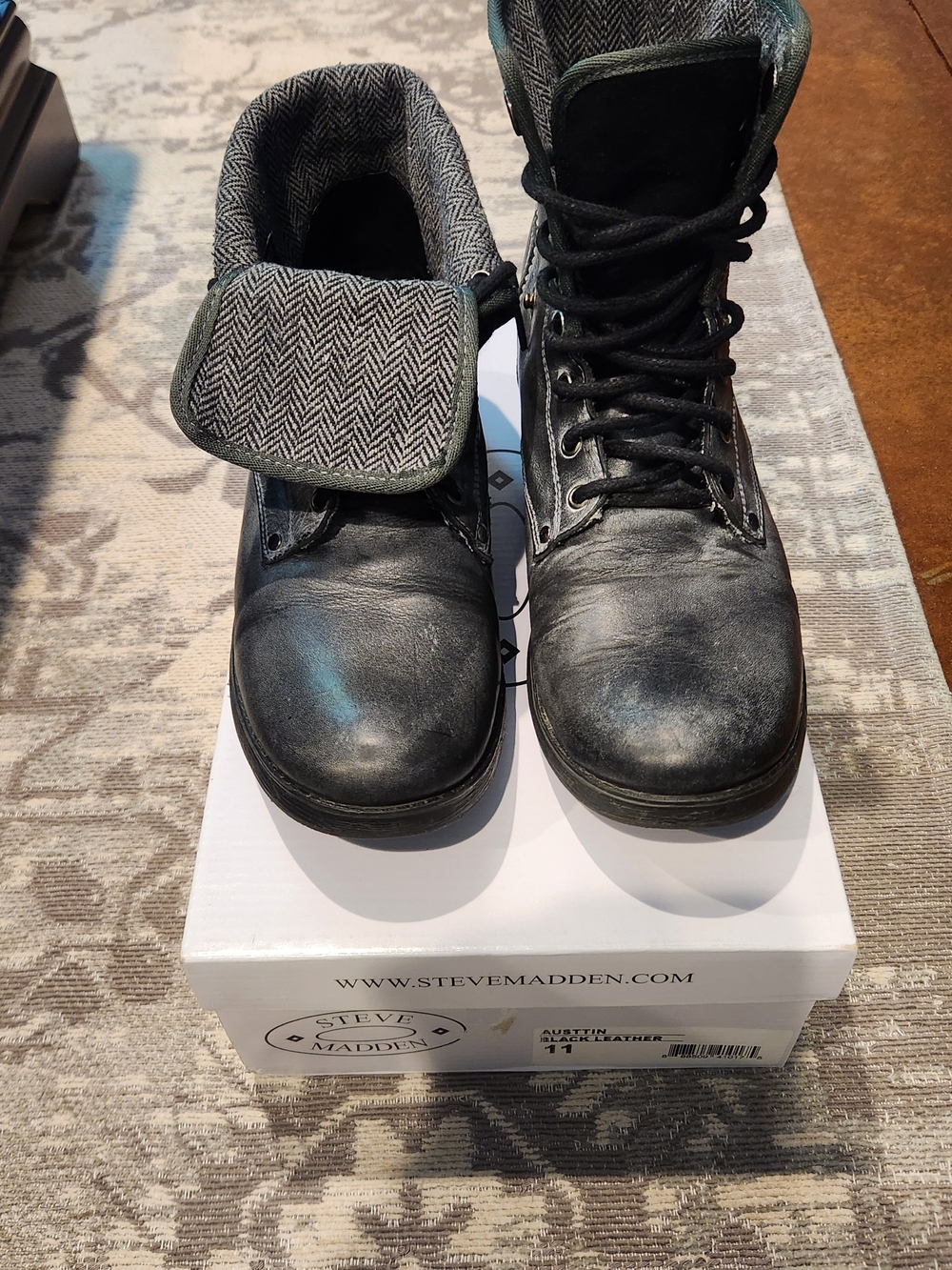 Steve Madden Men’s Black Lace-Up Leather Boots with Herringbone Cuff